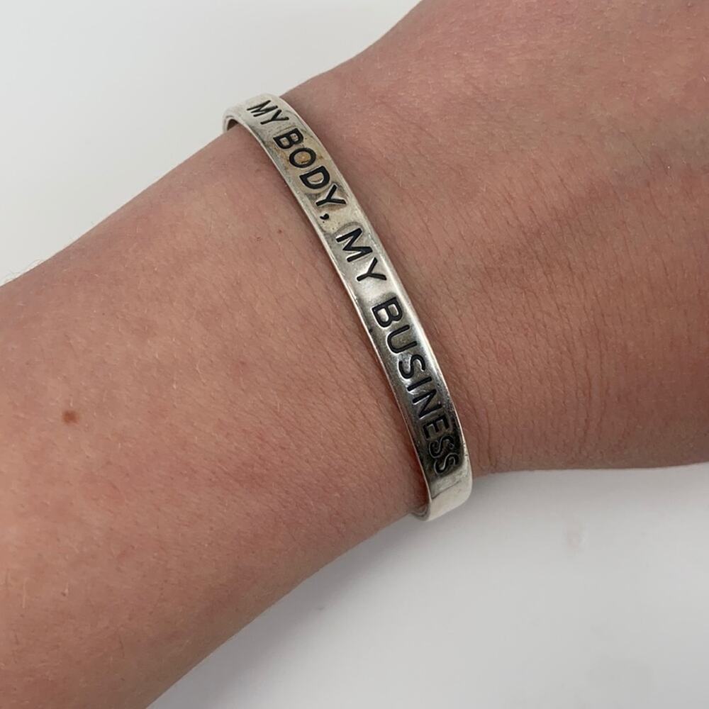 Bird• Stone my body my business bracelet